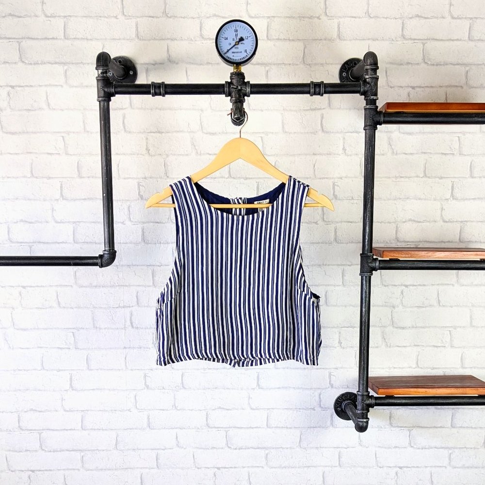 Forever 21 Sleeveless Striped Crop Top | Navy Blue